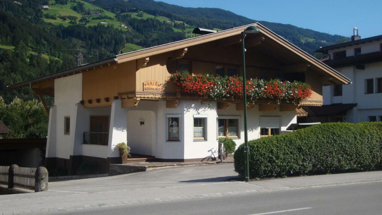 Aschau Im ZillertalHaus Waldnerアパートメント エクステリア 写真